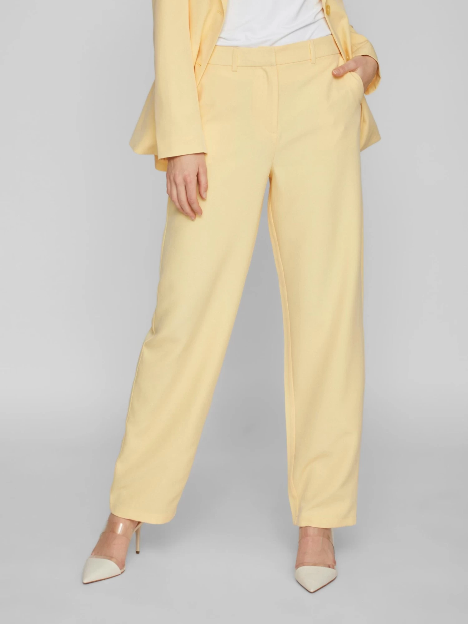 Vila Chinos Loosefit Chino Kamma Dames Pasteelgeel 5 Vila Chinos Loosefit Chino Kamma Dames Pasteelgeel - Afbeelding 3